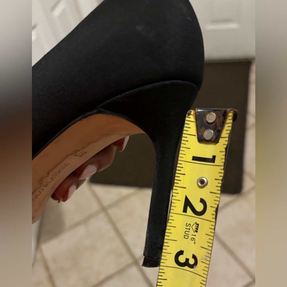 Manolo Blahnik Black Suede Pointed Toe Pumps - Picture 6 of 6